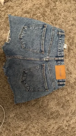 Revityt farkku shortsit