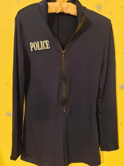 Rooli pusero+poliisi lakki