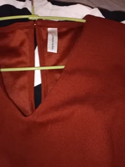 Ruosteenruskea haalari