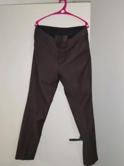 Ruskea puku (Bleiseri ja housut)