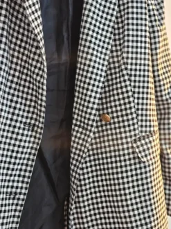 Ruudullinen bleiseri