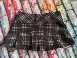 Ruudullinen minihame