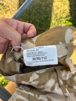 Shortsit, armeijaylijäämä