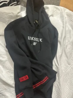 Siksilk huppari