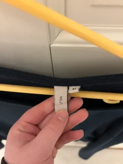 sininen pitkähihanen