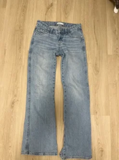 Siniset flare farkut XS