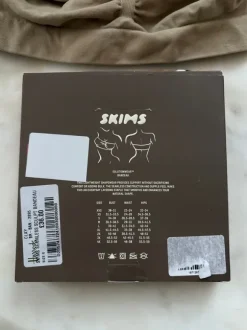 Skims bandau shapewear