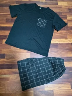 Sprzedam piżame z bawełny.