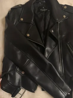 Stradivarius nahkatakki