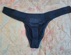 Stringi męskie rozmiar S- 3 pak