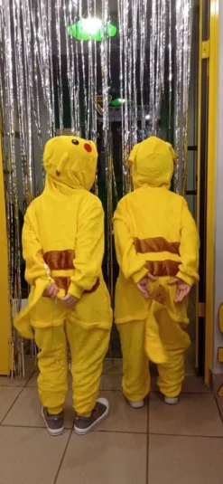 Strój karnawałowy Pokémon Pikachu kugurami 6-7lat