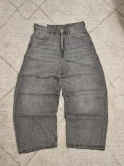 Super baggy jeans