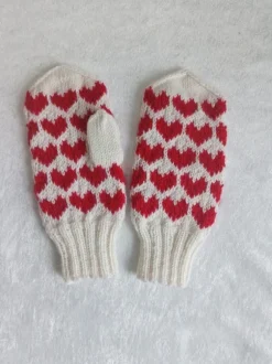 Sydänkuvioiset lapaset