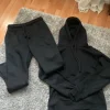 Syna Word Tracksuit