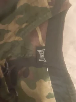 Tapout - Camo shortsit