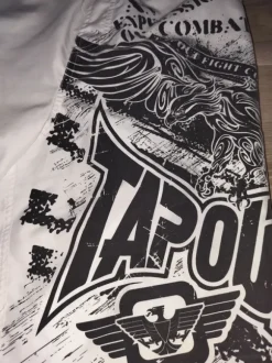 Tapout shortsit