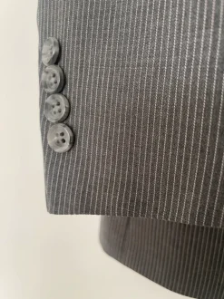 Tiger Of Sweden miesten puku harmaa