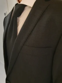 Tiger of Sweden -puvuntakki ja housut