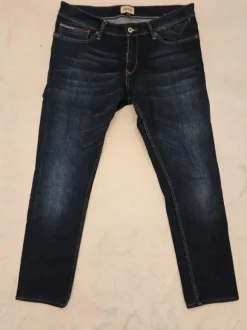 Tommy Hilfiger farkut