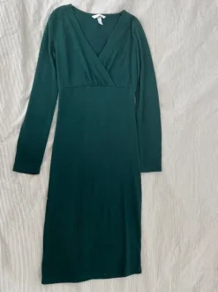 Tummanvihreä imetysmekko 36