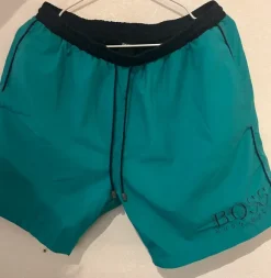Turkoosit Hugo Boss uimashortsit