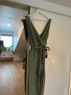 Twothirds Jade-haalari