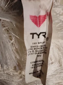 Tyr - kisauimapuku (koko D128)