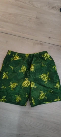 Uimahousut, kilpikonnakuosilla