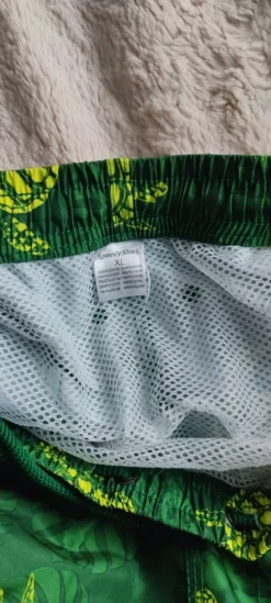 Uimahousut, kilpikonnakuosilla