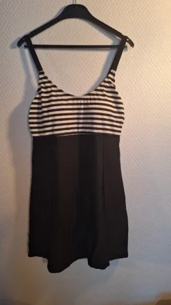 Uimamekko, size 40-42