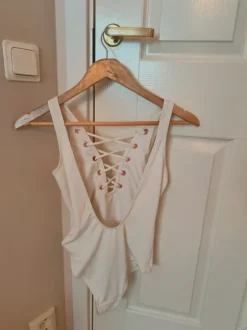 Uimapuku (käyttämätön)