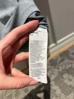 Under Armour miesten treenipaita