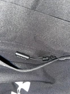 Under armour sadetakki