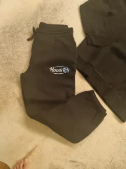 Uusi hoodrich collegepuku