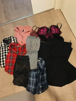 Vaatepaketti S-M kokoa