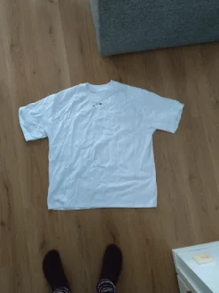 Valkoisia unisex t-paitoja 2kpl