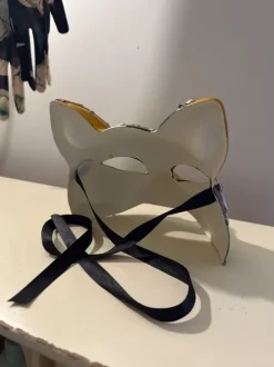 Venetian cat mask