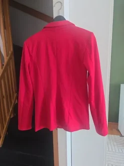 Vero Moda punainen jakku