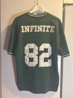 Vihreä jersey t-paita