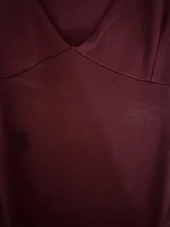 Viininpunainen pitkähihainen