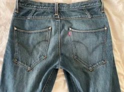 Vintage 2008 Levi’s Engineered Jeans W32