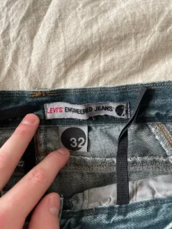 Vintage 2008 Levi’s Engineered Jeans W32