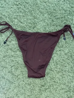 Vintage bikinejen alaosa