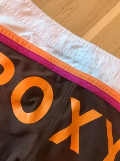 Vintage Roxy surfshorts