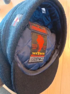 Wool hat in like new condition