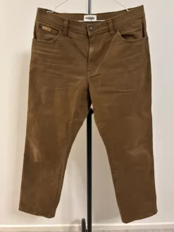 Wrangler ruskeat housut