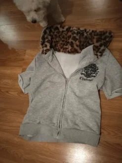 Y2k huppari karvainen